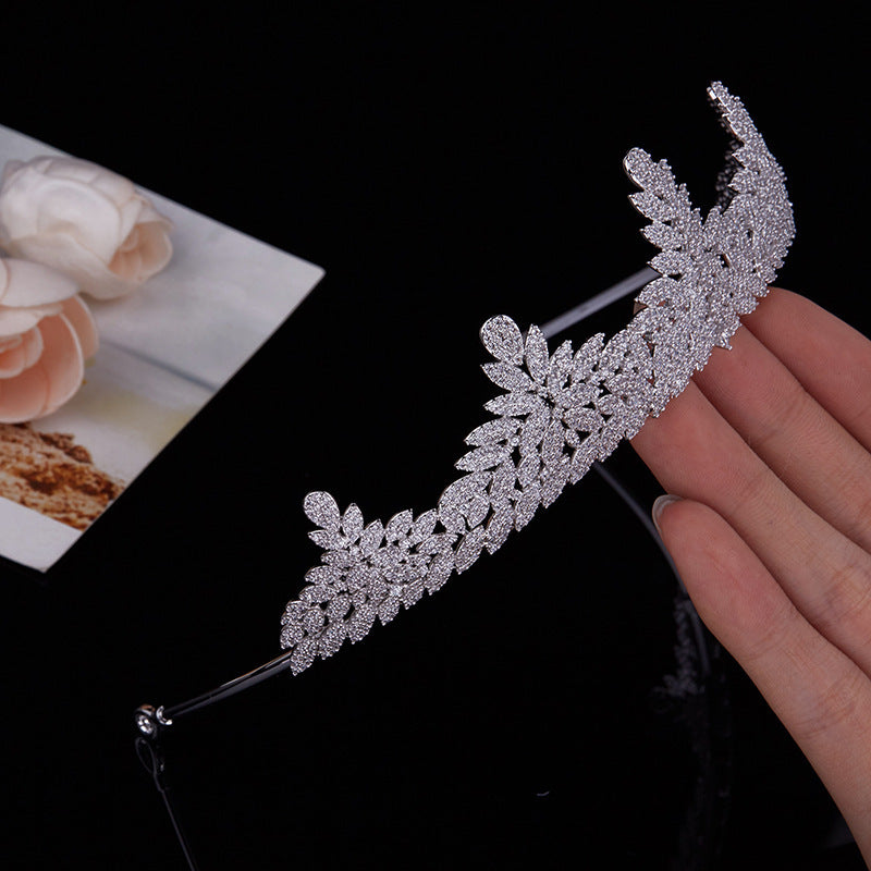 High-end Headdress