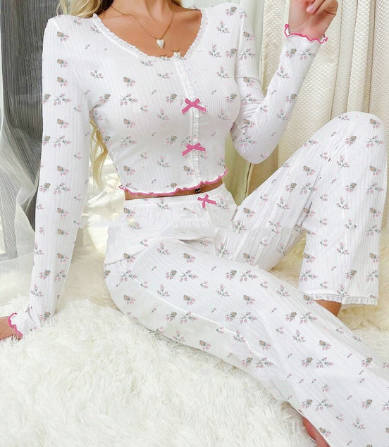 Curling Heart V-neck Long Sleeve Pajamas