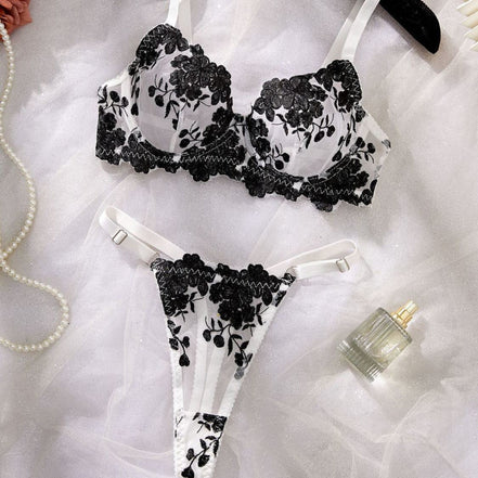 Lace French Bra Embroidery and Thong Set
